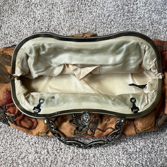 INS Beaded Bag - Picture 6 of 8